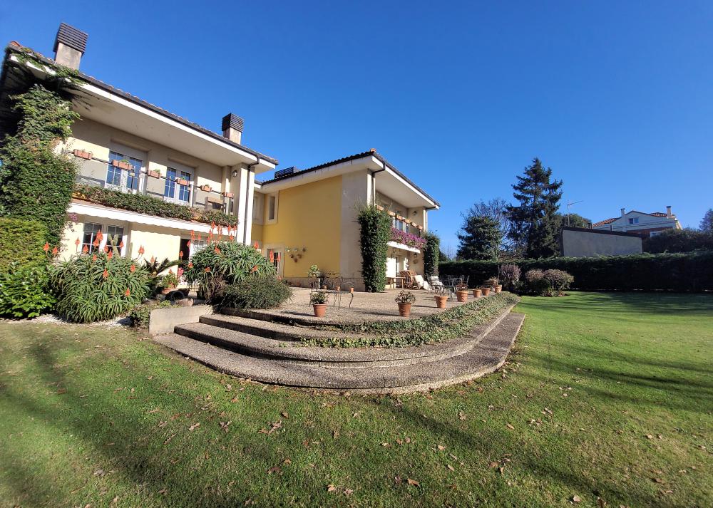  kaufen Villa El Bibio Gijón 4