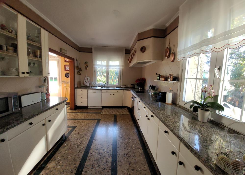  kaufen Villa El Bibio Gijón 12