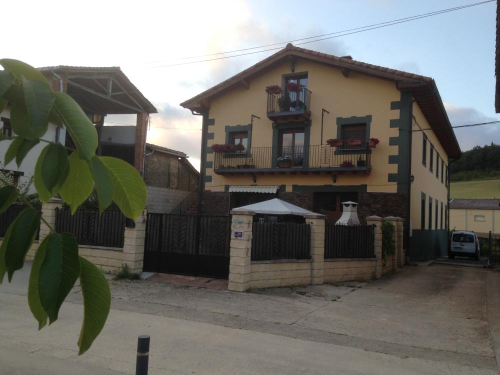  kaufen Hotel Obécuri Ebro 3