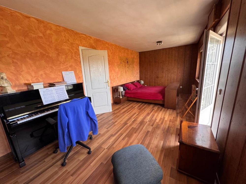  kaufen Villa Lampaya Oviedo 11